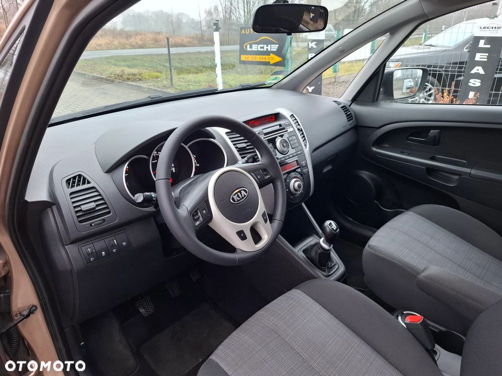 Kia Venga 1.4 CRDi 90 Business Line - 13