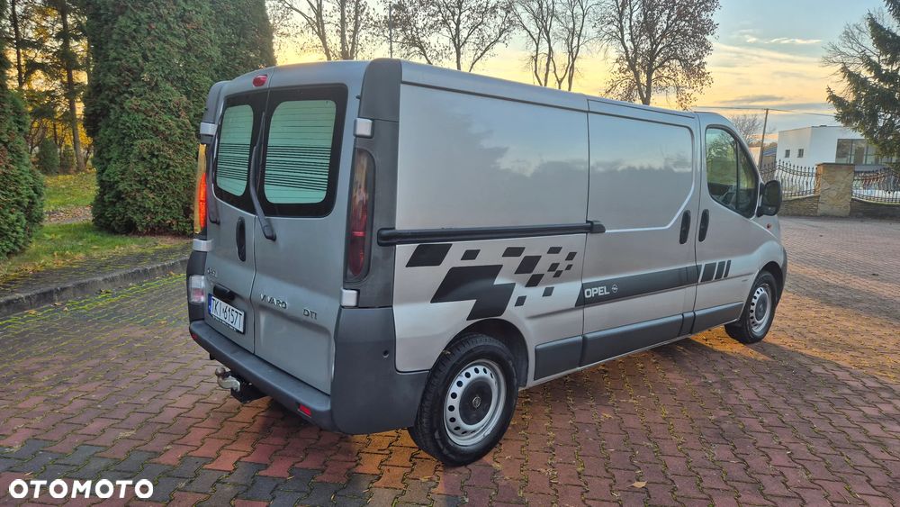 Opel Vivaro - 5