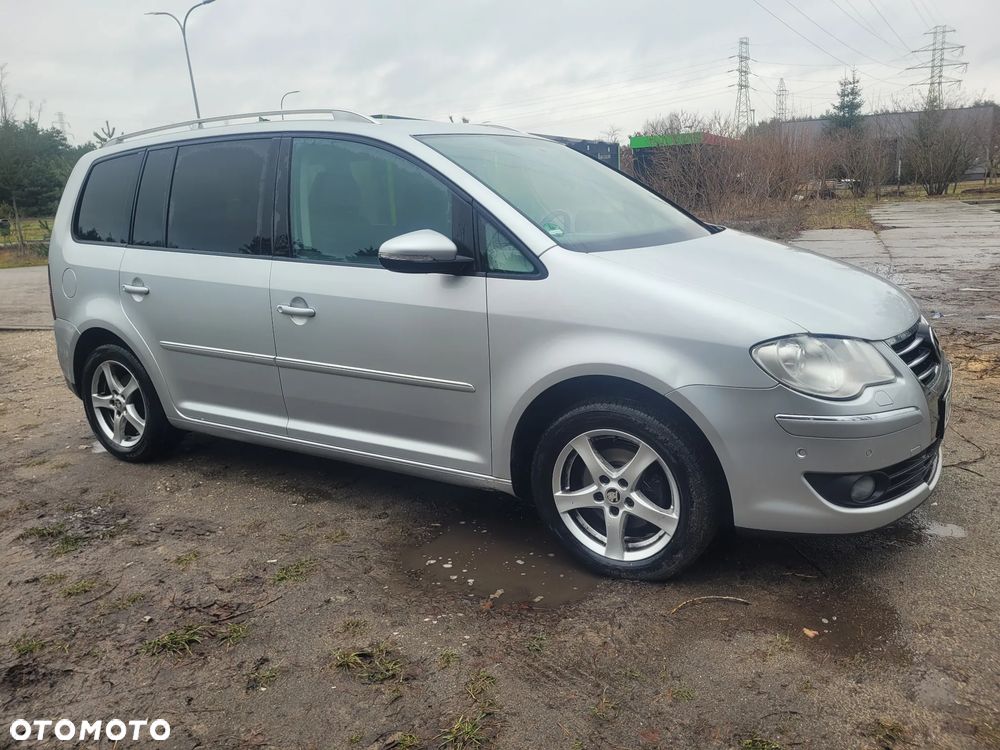Volkswagen Touran 1.9 TDI DPF Trendline - 2