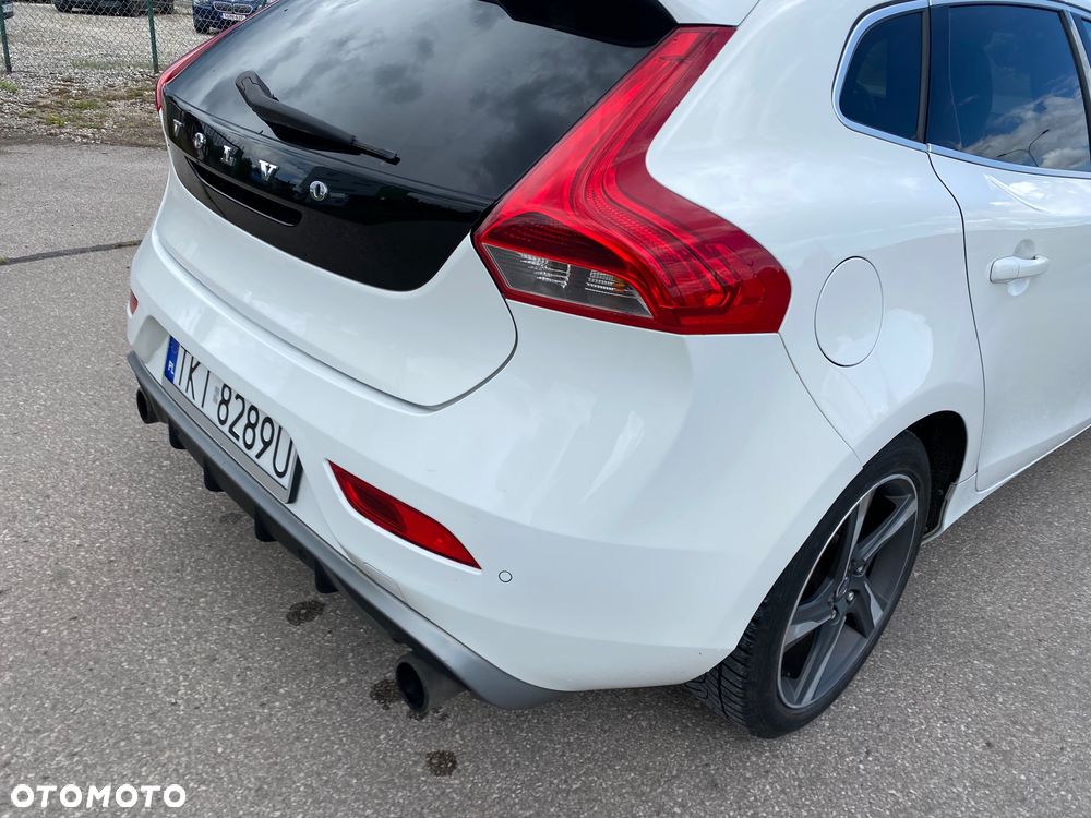Volvo V40 D2 R Design - 35