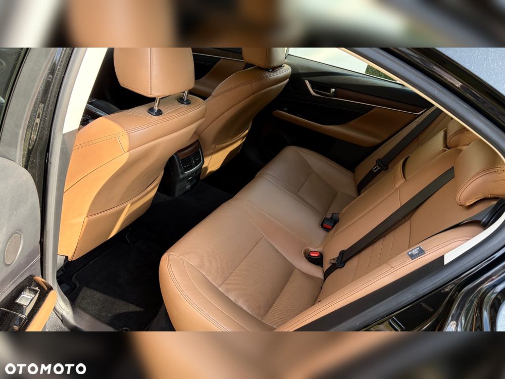 Lexus GS - 8