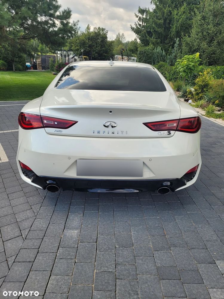 Infiniti Q60 Q60S 3.0t AWD Sport Tech - 4