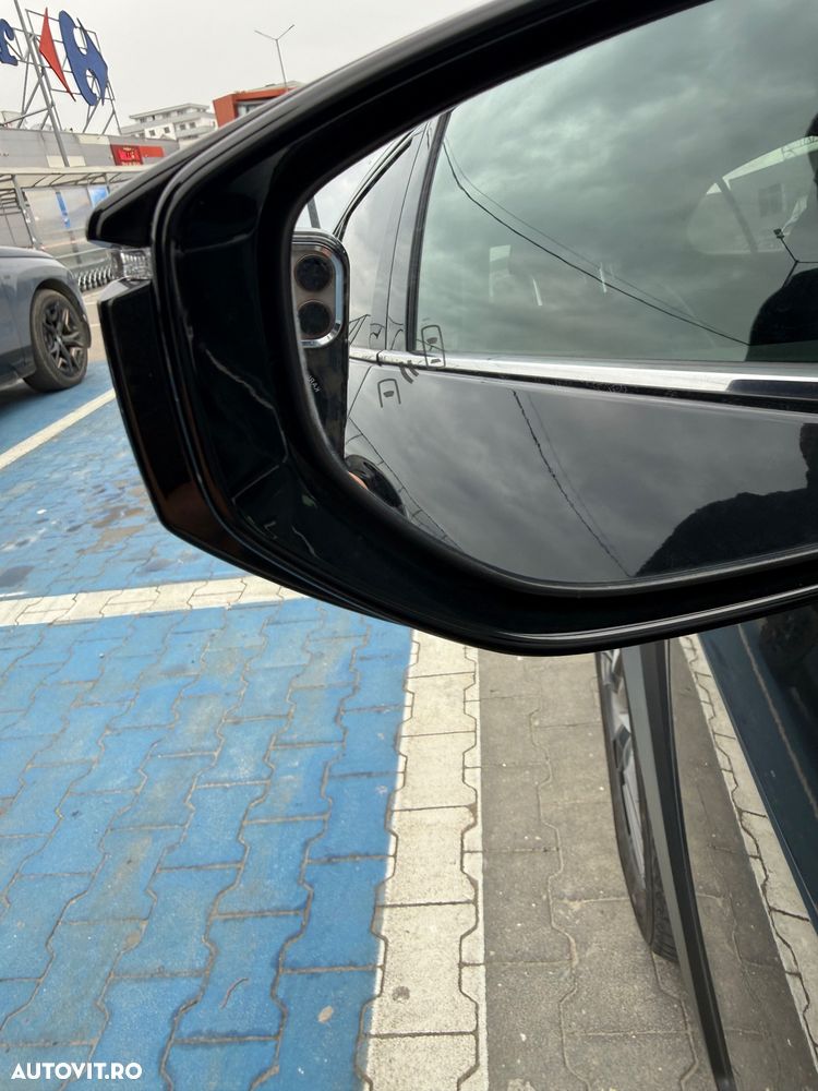 Lexus UX - 7