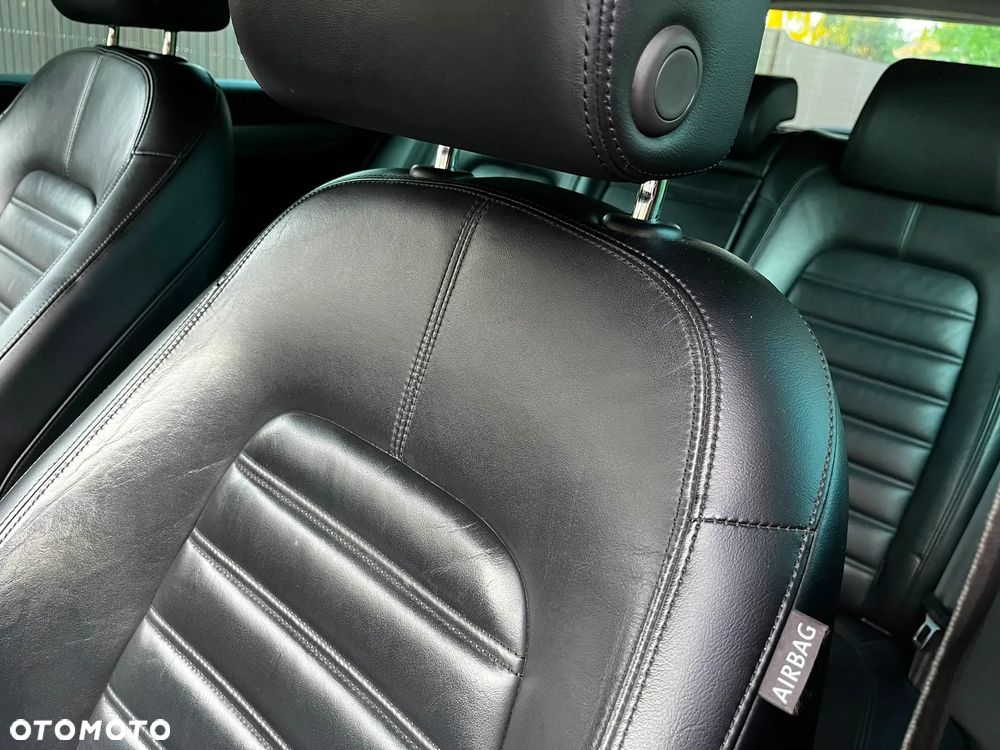 Volkswagen Passat 2.0 TDI Comfortline DSG - 25
