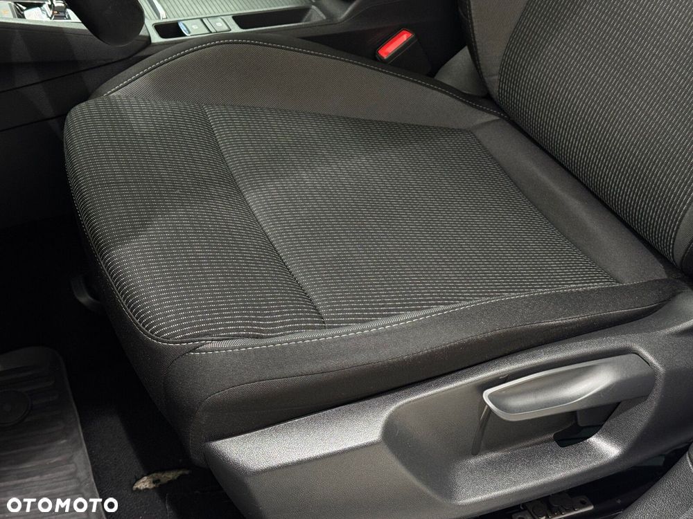 Skoda Octavia 2.0 TDI Ambition DSG - 11