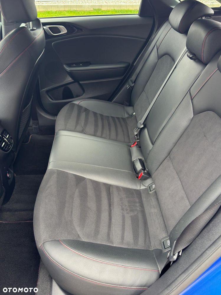 Kia ProCeed 1.6 T-GDI DCT7 OPF GT - 6