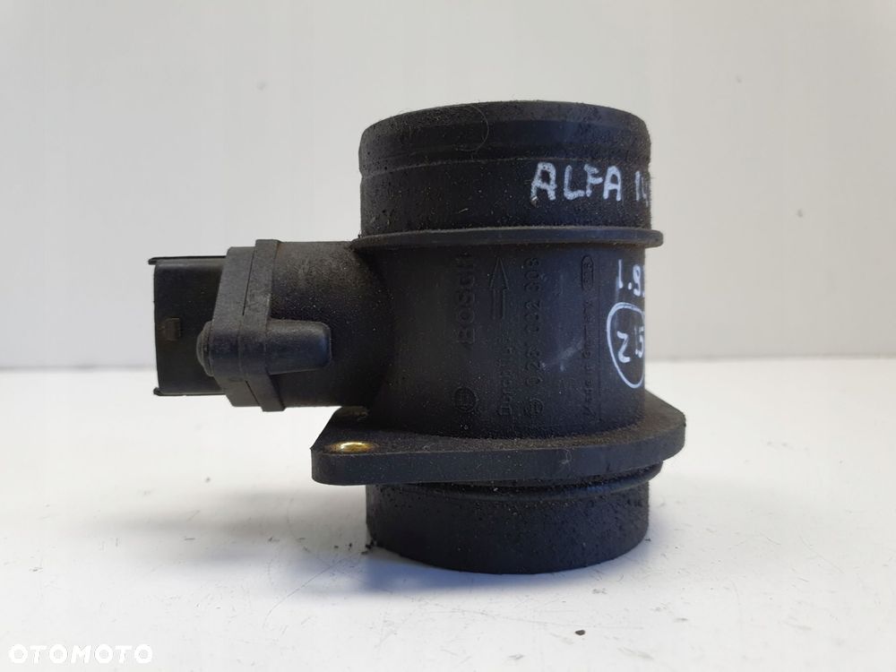 PRZEPŁYWOMIERZ Alfa Romeo 147 1.9 JTD _ POWIETRZA 0281002308 - 1