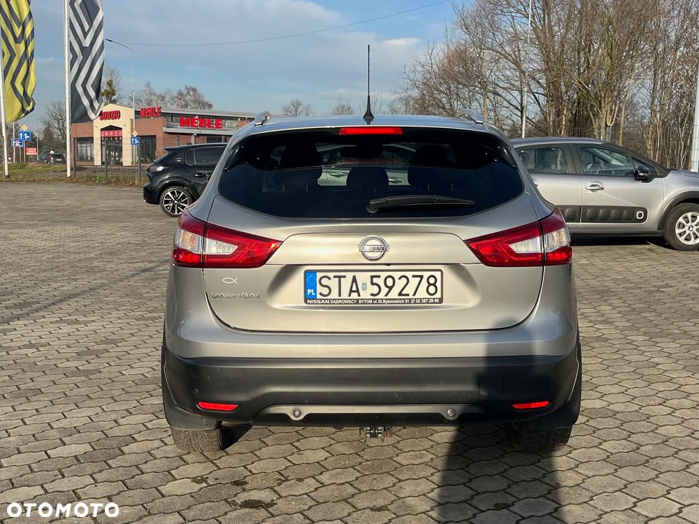 Nissan Qashqai 1.6 DIG-T N-Connecta - 4