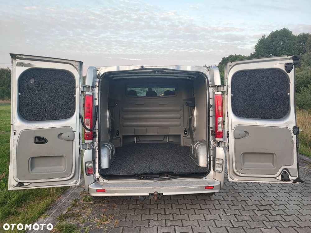 Opel Vivaro L2H1 Dubel -kabina - 24