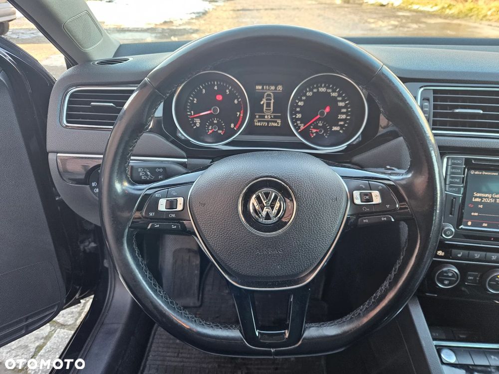 Volkswagen Jetta 1.4 TSI BMT Highline - 13