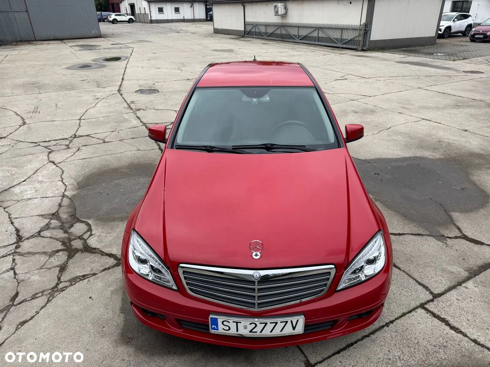 Mercedes-Benz Klasa C 180 T CGI Automatik BlueEFFICIENCY - 2