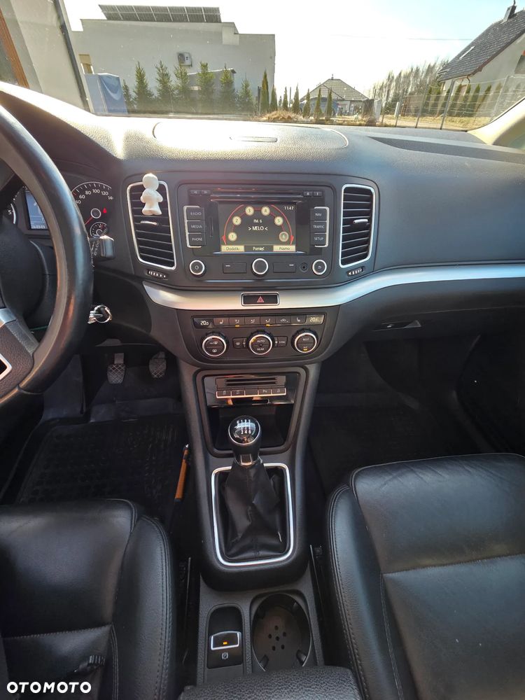 Volkswagen Sharan 2.0 TDI Comfortline - 12