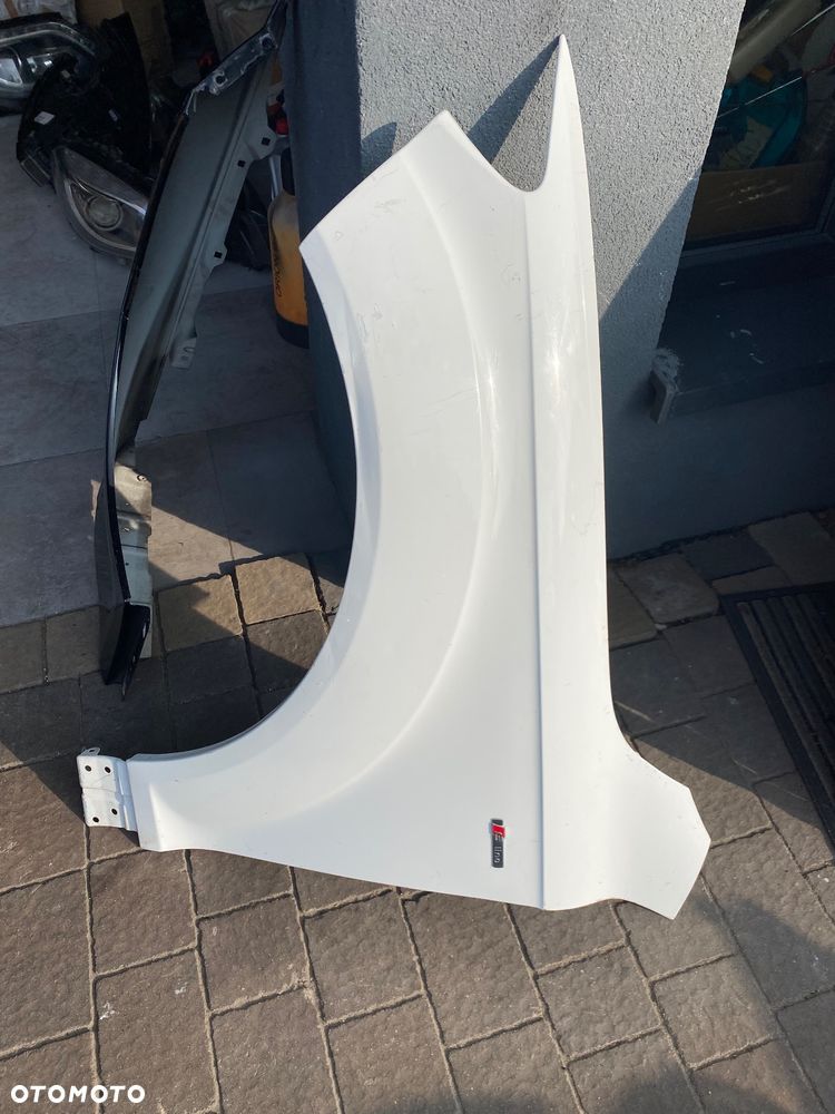 BŁOTNIK LEWY PRZÓD  AUDI Q7 4L LIFT LY9C ORG. - 1