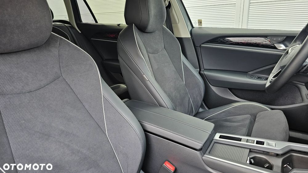 Volkswagen Passat - 35