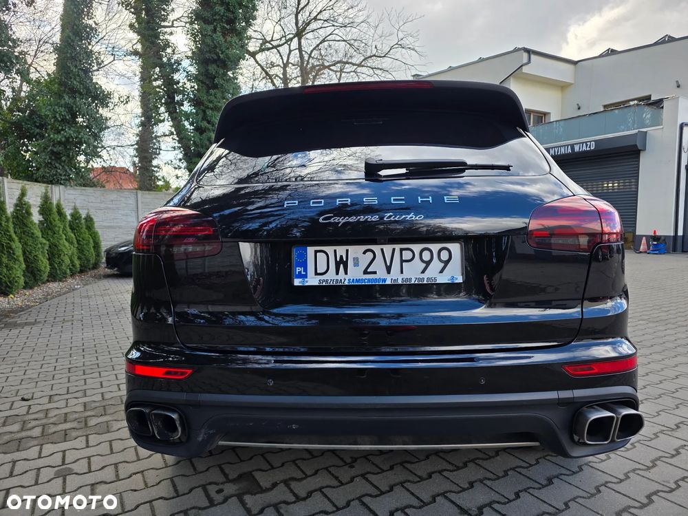 Porsche Cayenne - 6