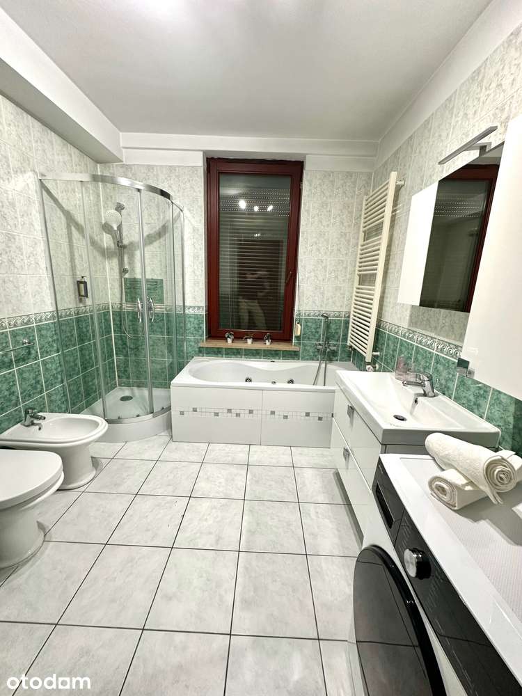 Przestronne 3-pokoje 83m2 z tarasem, w samym centrum