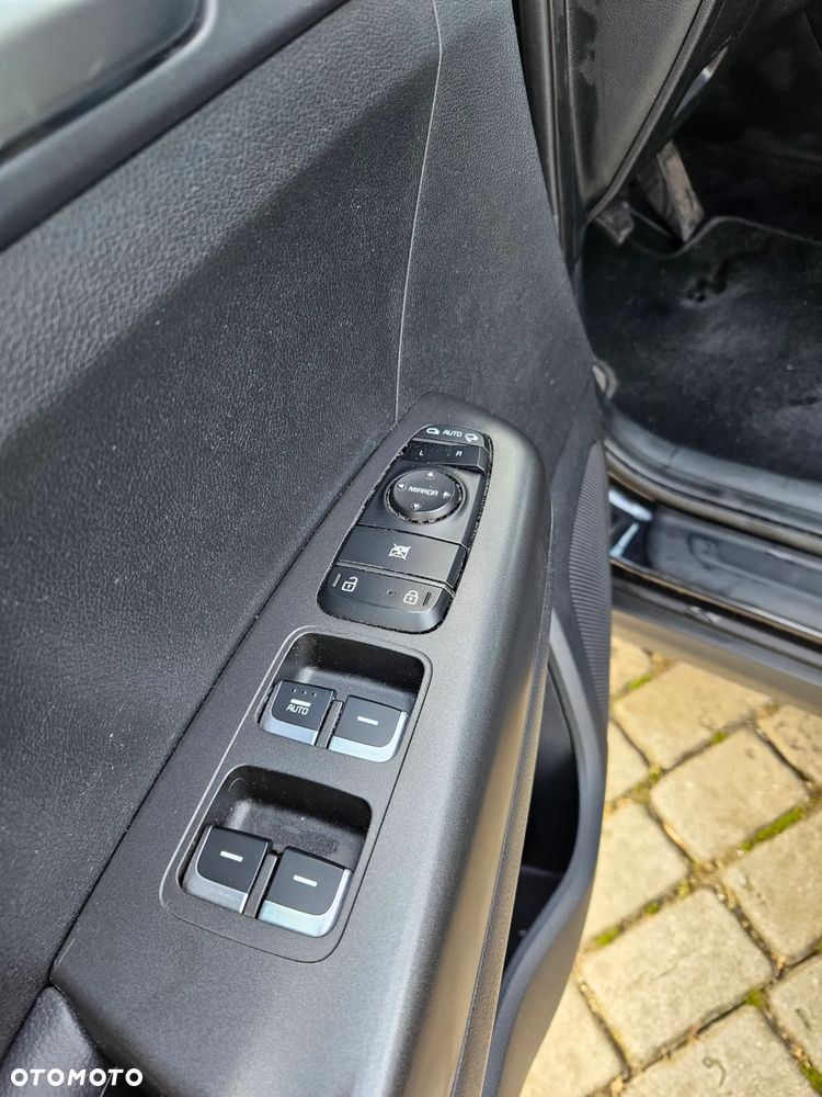 Kia Sportage 1.6 GDI L 2WD - 13