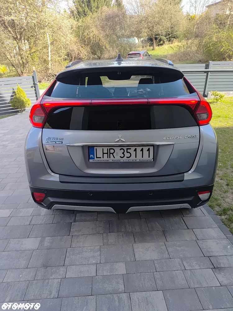Mitsubishi Eclipse Cross - 5