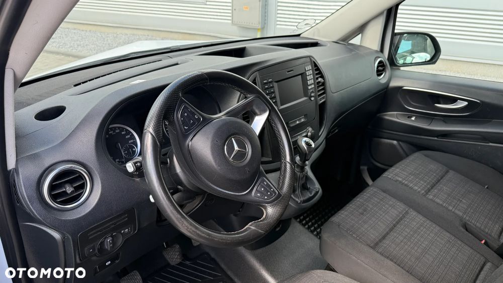 Mercedes-Benz Vito - 12