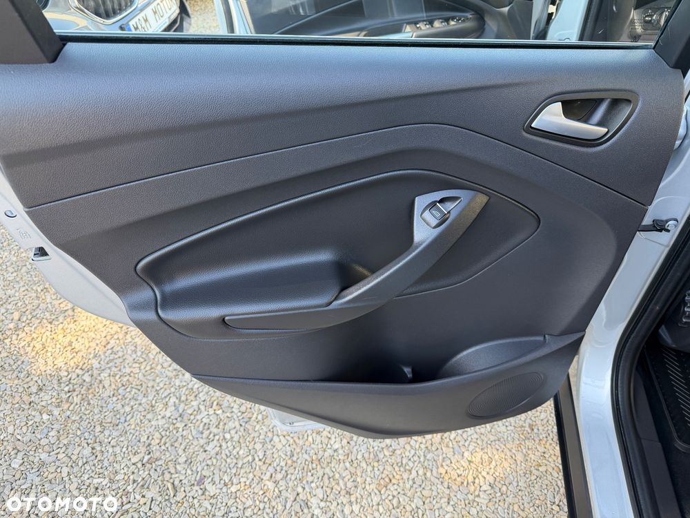 Ford Kuga 1.5 EcoBoost 2x4 Business Edition - 12