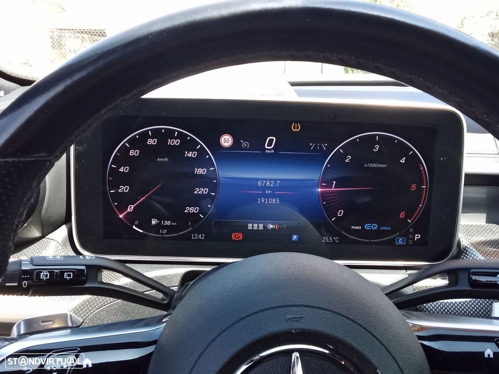 Mercedes-Benz C 220 d AMG Line — fotografia 17