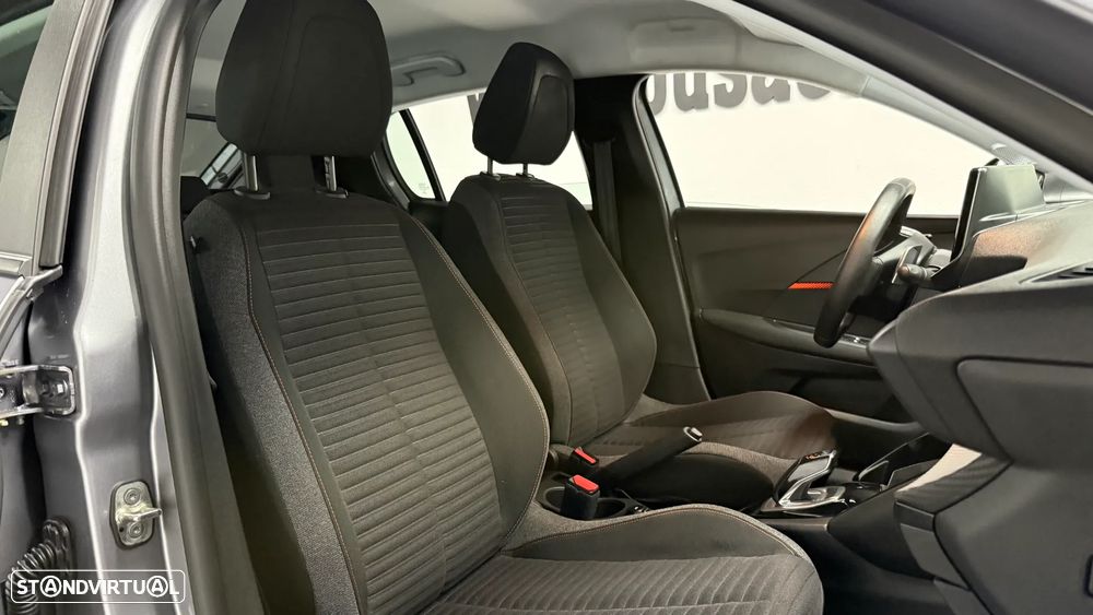 Peugeot 208 PureTech 100 EAT8 Active Pack - 11