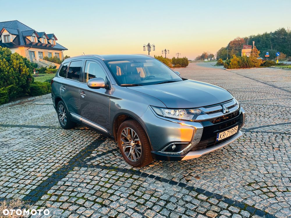 Mitsubishi Outlander 2.0 2WD CVT Edition+ - 3