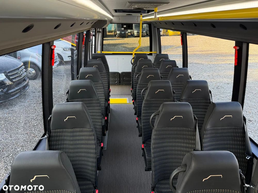 Mercedes-Benz Sprinter CITY - 14