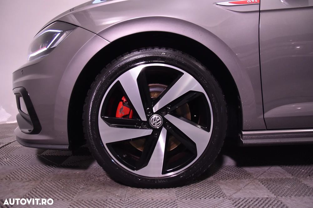Volkswagen Polo 2.0 TSI DSG GTI - 13