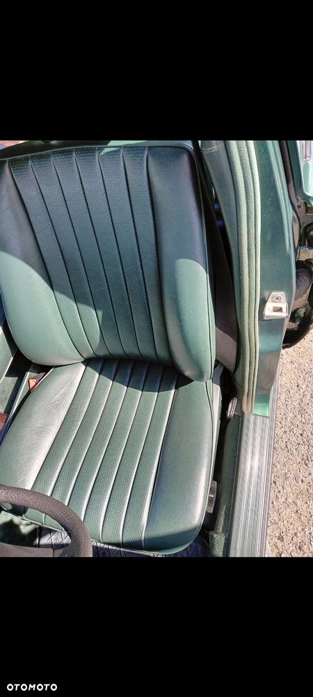 Mercedes-Benz W124 (1984-1993) - 21
