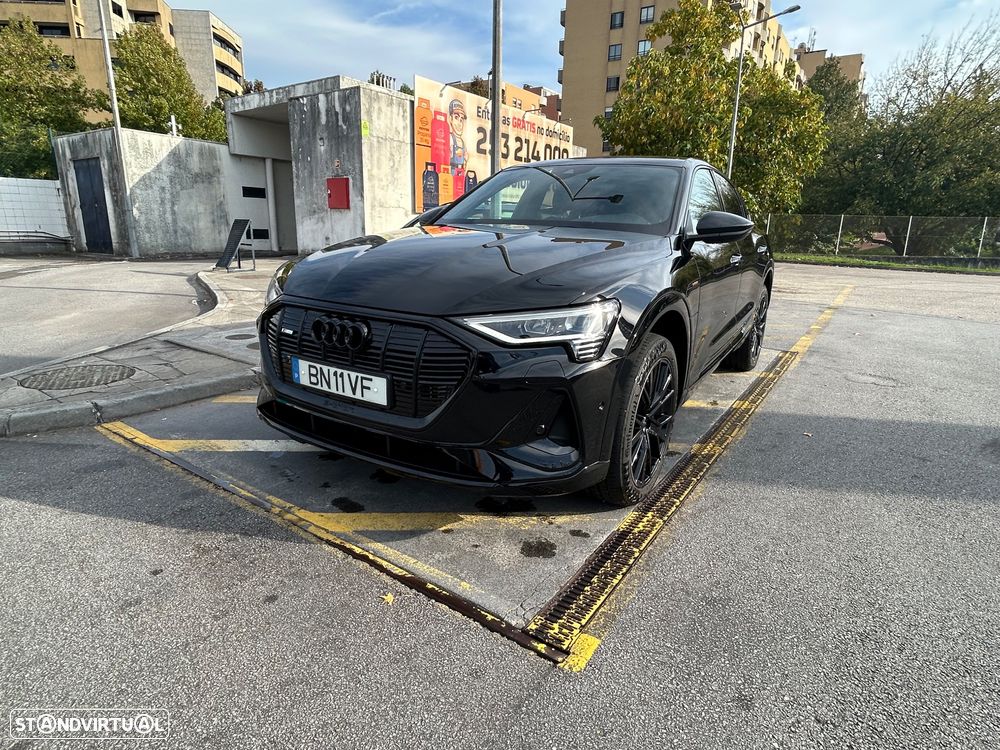 Audi e-tron 50 quattro S line - 13