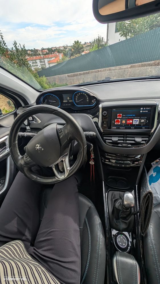 Peugeot 2008 1.6 BlueHDi Crossway - 13
