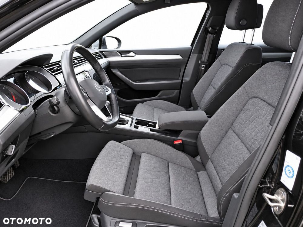Volkswagen Passat 2.0 TDI Business DSG - 8