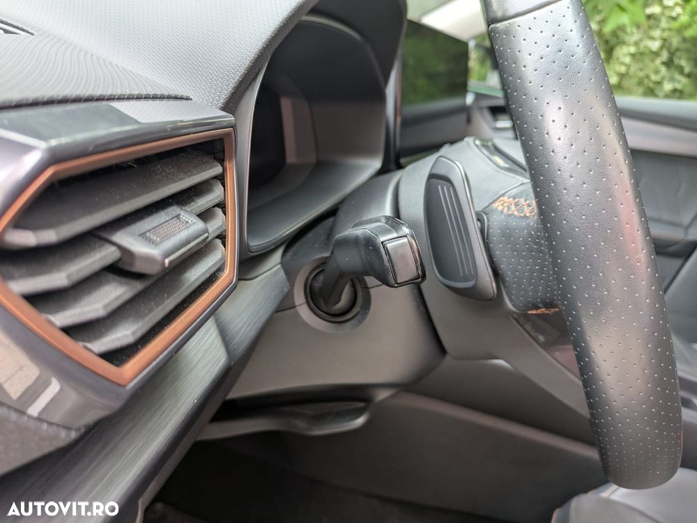 Cupra Leon 1.5 eTSI DSG MHEV - 11