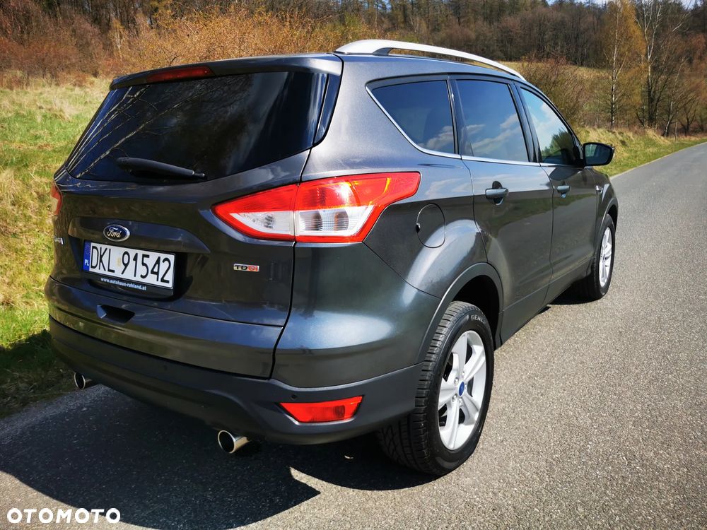 Ford Kuga - 13