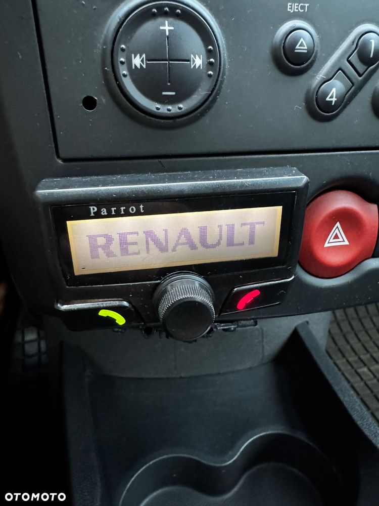 Renault Clio 1.2 16V Dynamique - 20
