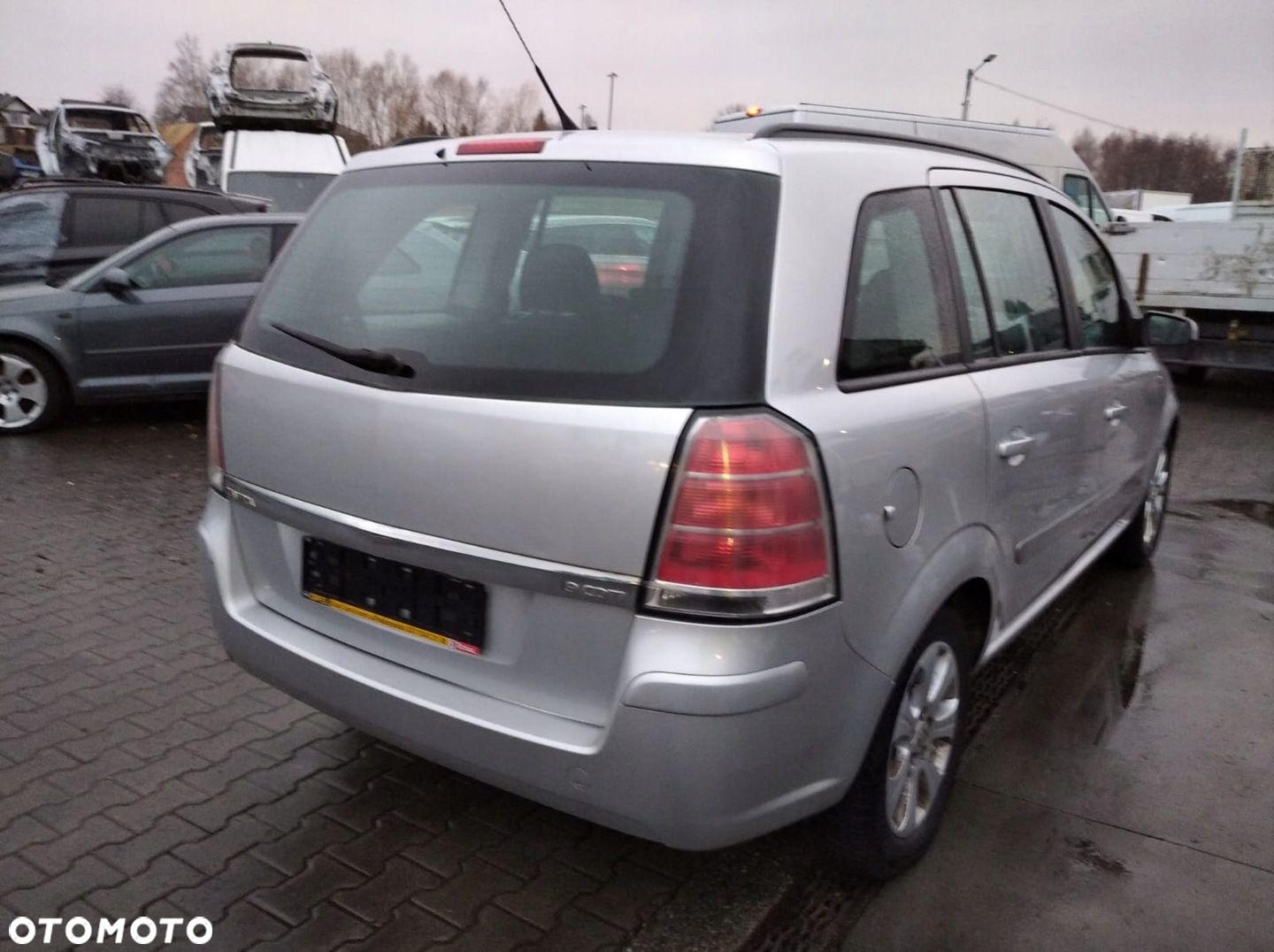 OPEL ZAFIRA B ASTRA 3 III H VECTRA C SILNIK M75 1.9 CDTI Z19DT 120KM - 8