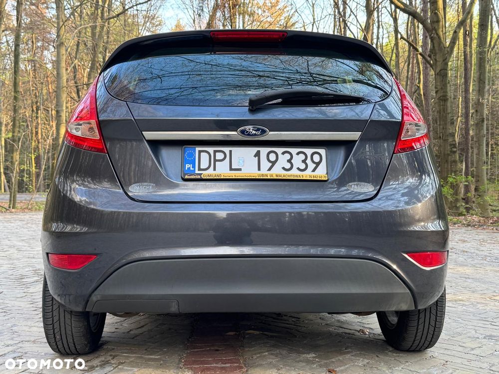 Ford Fiesta 1.6 Titanium - 9