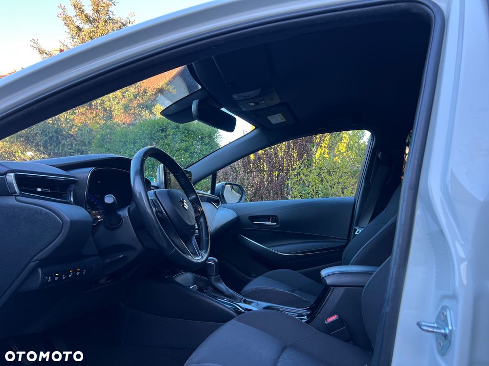 Suzuki Swace 1.8 Hybrid Premium Plus CVT - 31