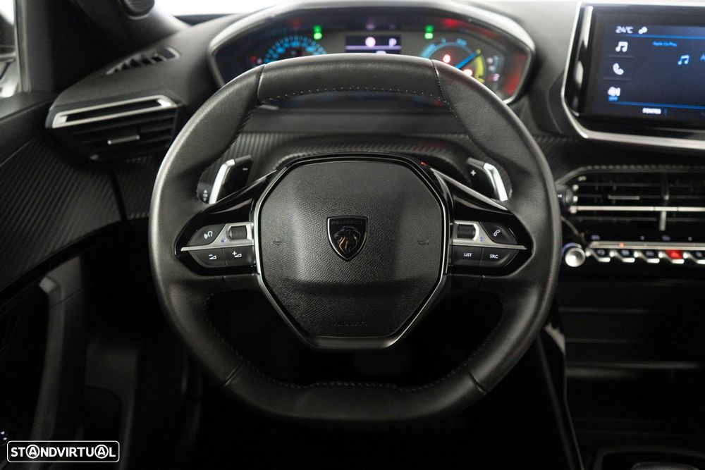 Peugeot 2008 1.2 Hybrid Style e-DCS6 - 18