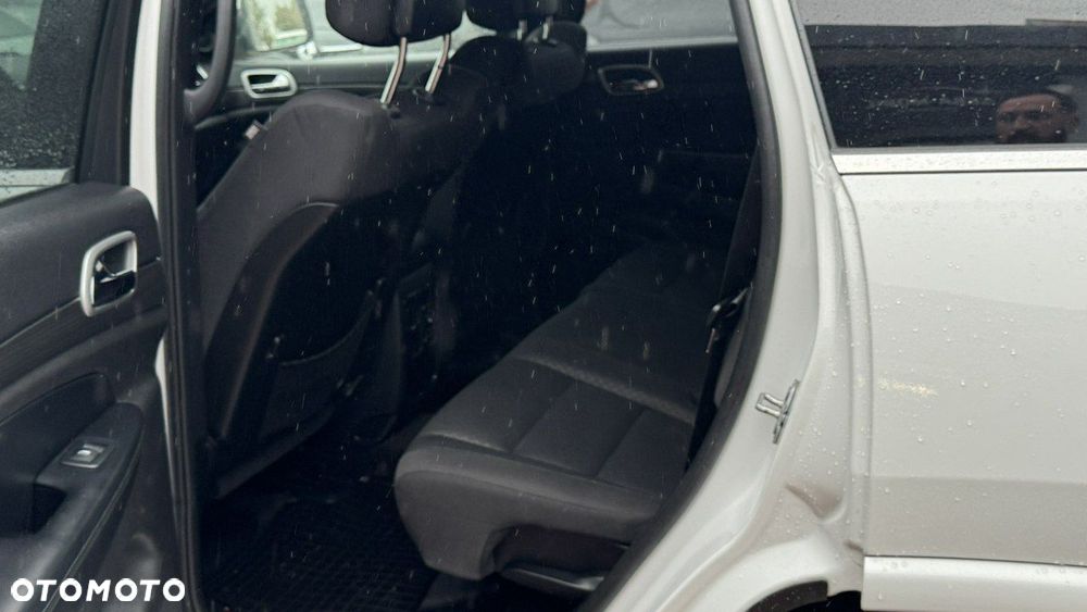Jeep Grand Cherokee - 8