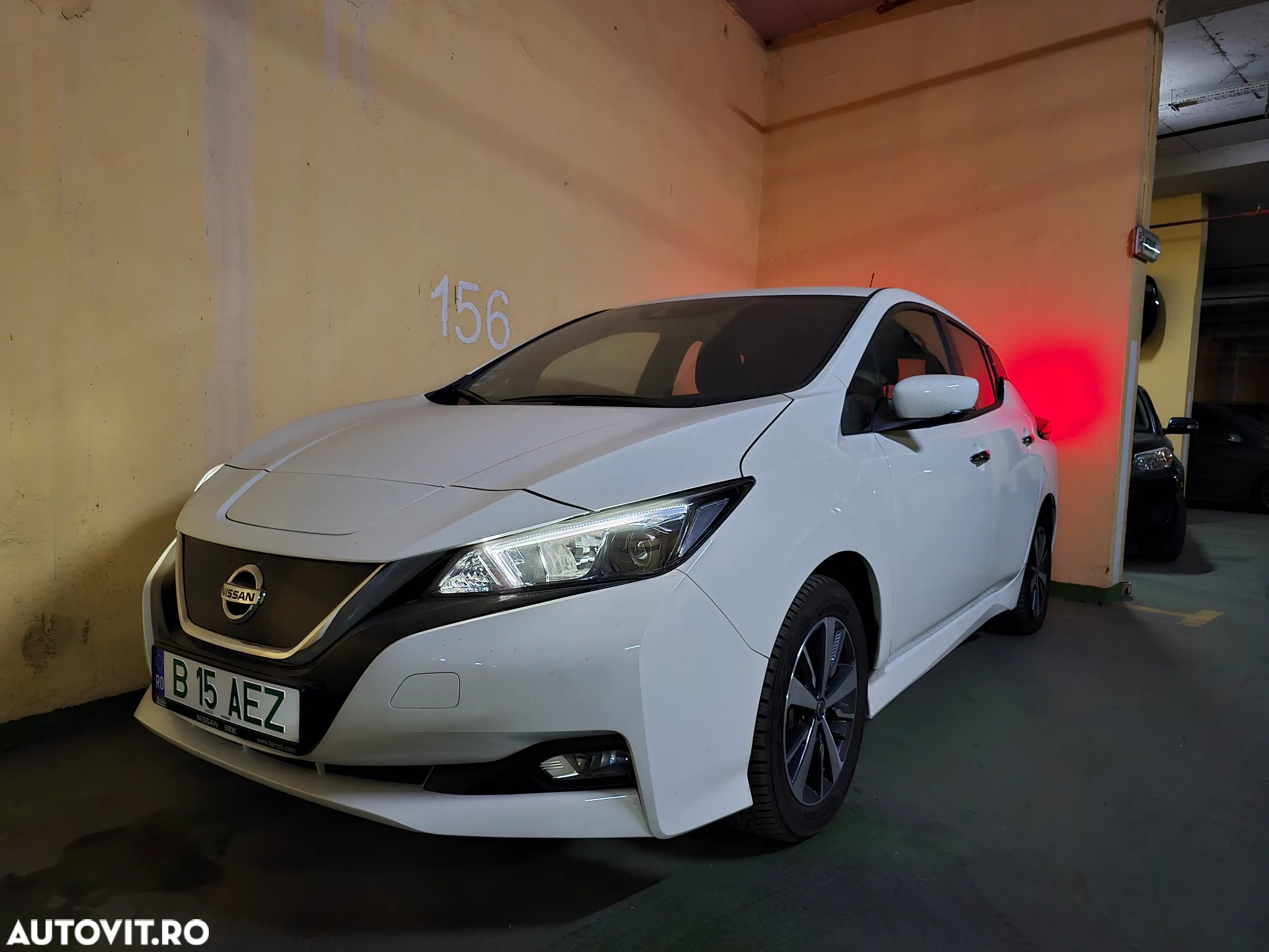 Nissan LEAF Acenta - 16