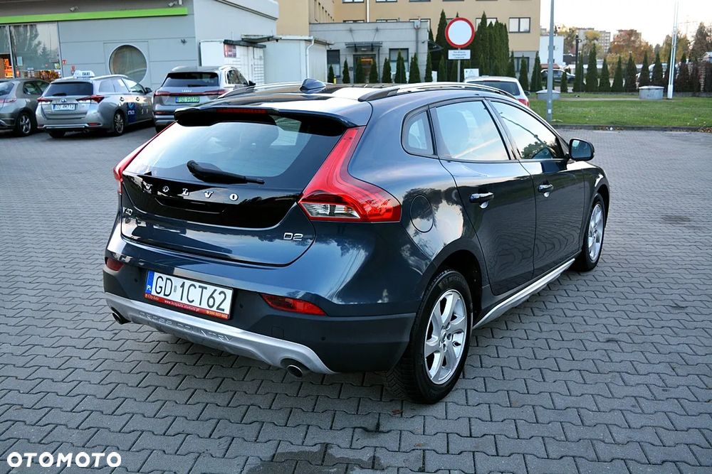 Volvo V40 Cross Country 2019 photo 4