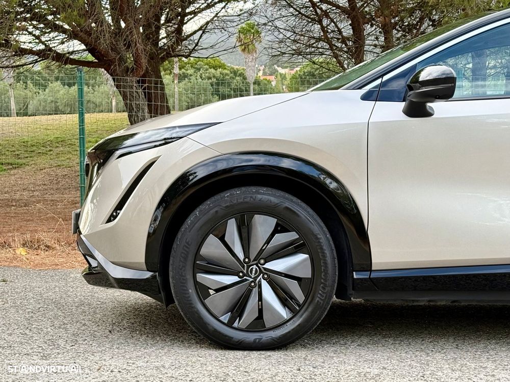 Nissan Ariya 63 kWh Advance Carr. 22kW + Teto Panorâmico - 24