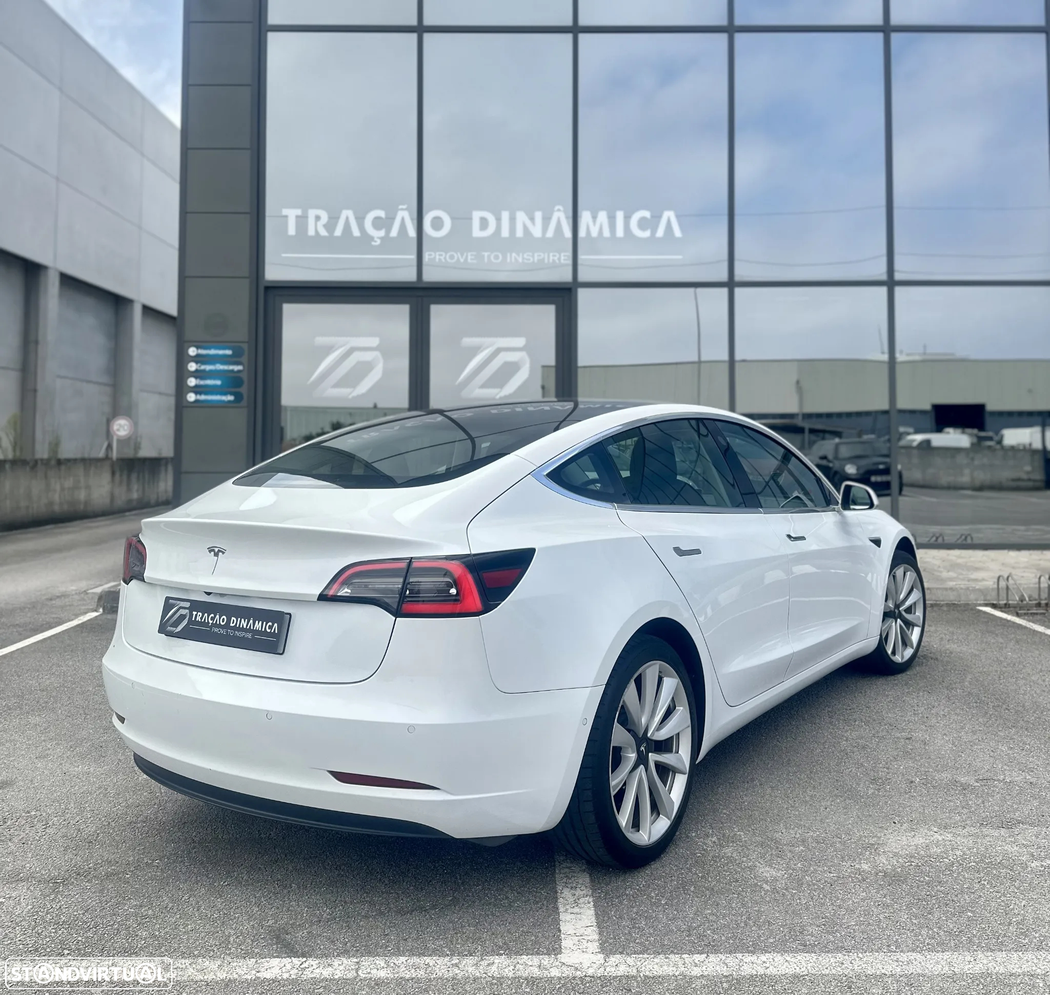 Tesla Model 3 Standard Range Plus RWD - 9