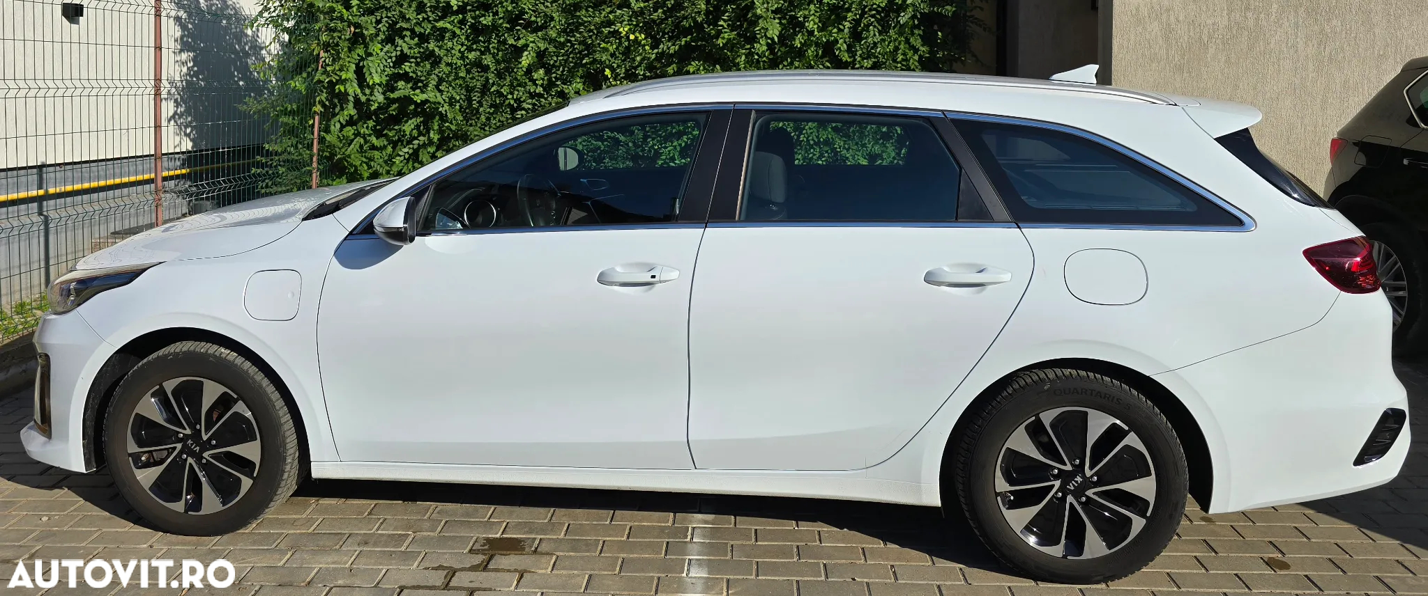 Kia Ceed SW 1.6 GDI DCT OPF Plug-in-Hybrid Vision - 4