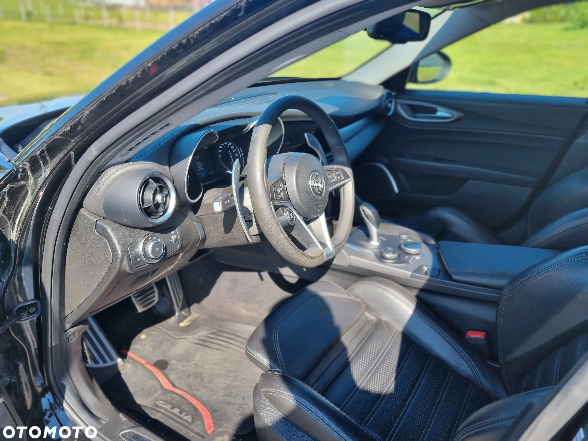 Alfa Romeo Giulia 2.0 Turbo 16V AT8-Q4 Veloce Ti - 13