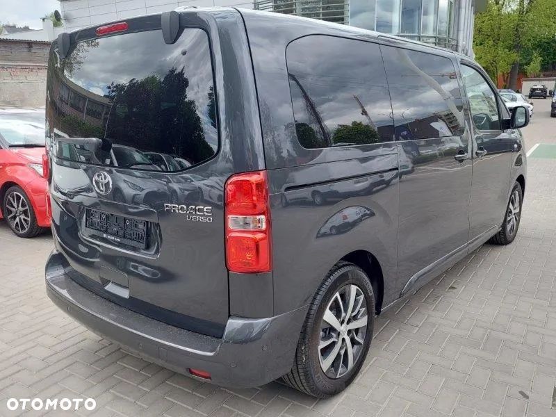 Toyota Proace Verso 2.0 D4-D Medium VIP - 11