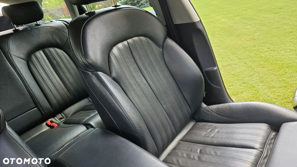 Audi A6 Avant 2.0 TDI Ultra DPF S tronic - 20