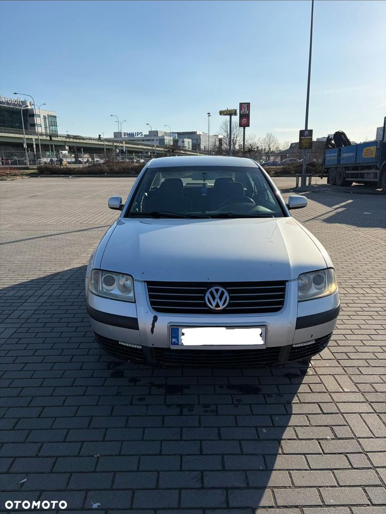 Volkswagen Passat 1.9 TDI Comfortline - 2